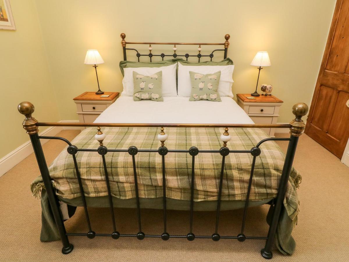 Nutkin Cottage Windermere Extérieur photo